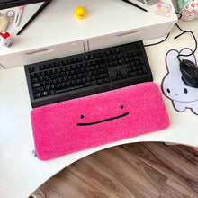 Load image into Gallery viewer, Ditto Keyboard Wrist Cushion
